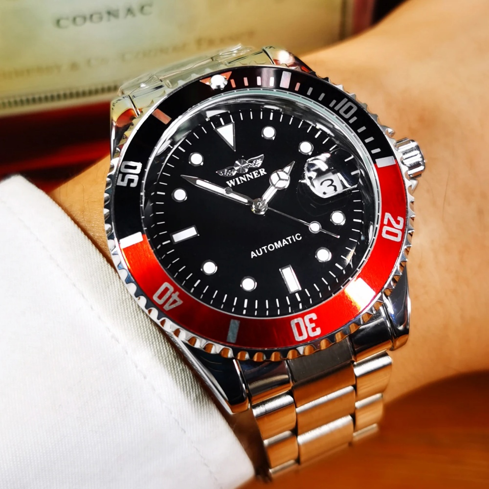 Orologio meccanico automatico  - Luxury Watch Values recensione e prezzo