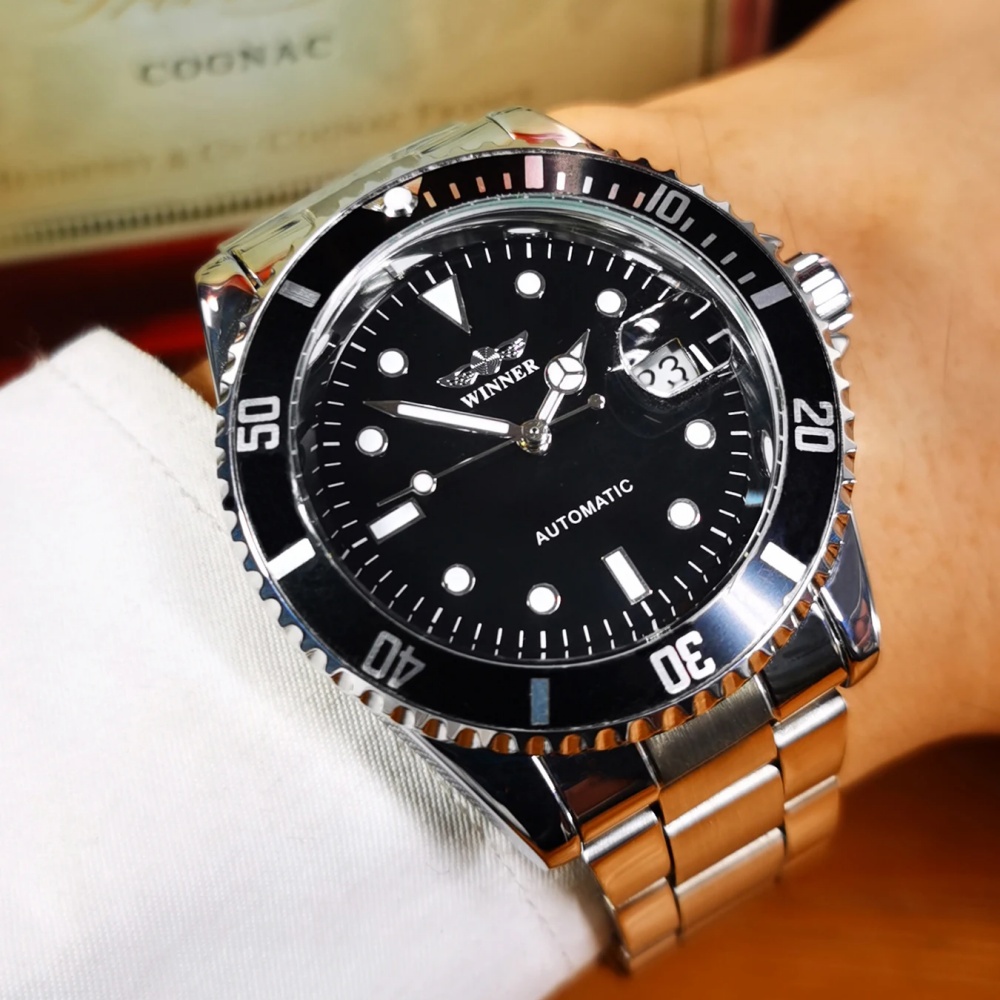 Orologio meccanico automatico  - Luxury Watch Values recensione e prezzo