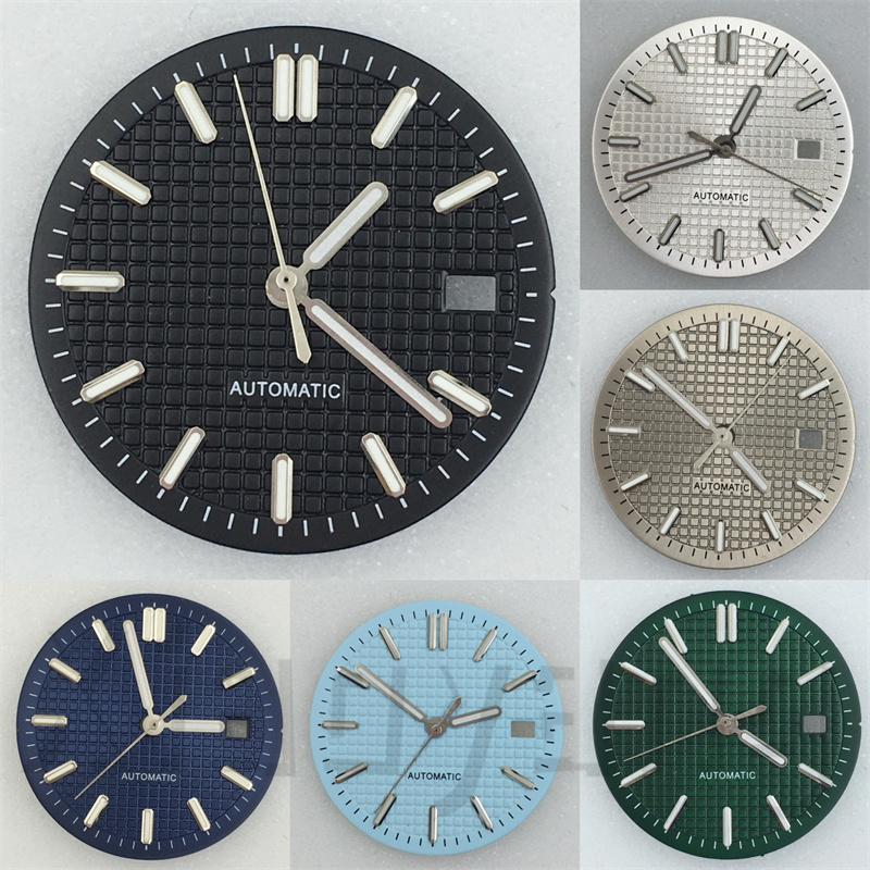 Quadrante e Lancette NH35 da 3 - Luxury Watch With Green Dial recensione e prezzo