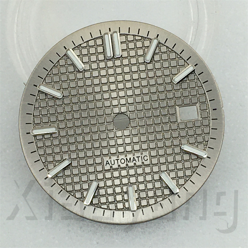 Quadrante e Lancette NH35 da 3 - Luxury Watch With Green Dial recensione e prezzo